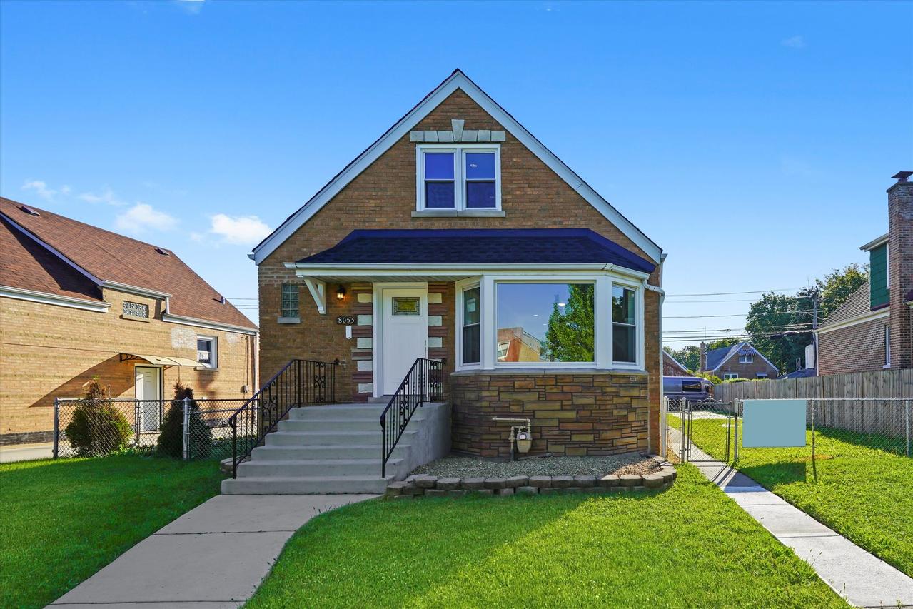8053 S Kedzie Ave., Chicago, IL 60652