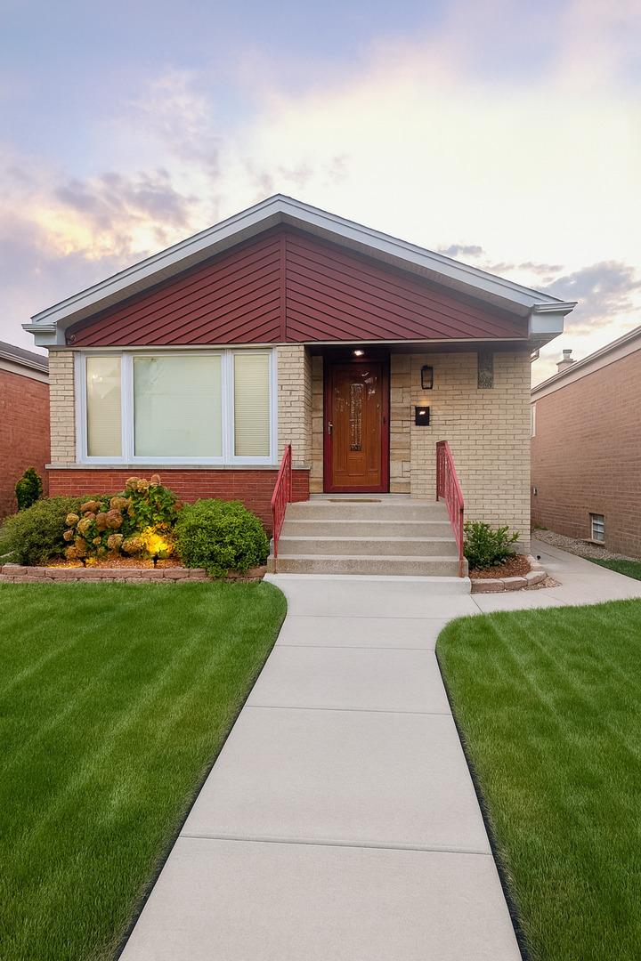 5148 S Nordica Ave., Chicago, IL 60638