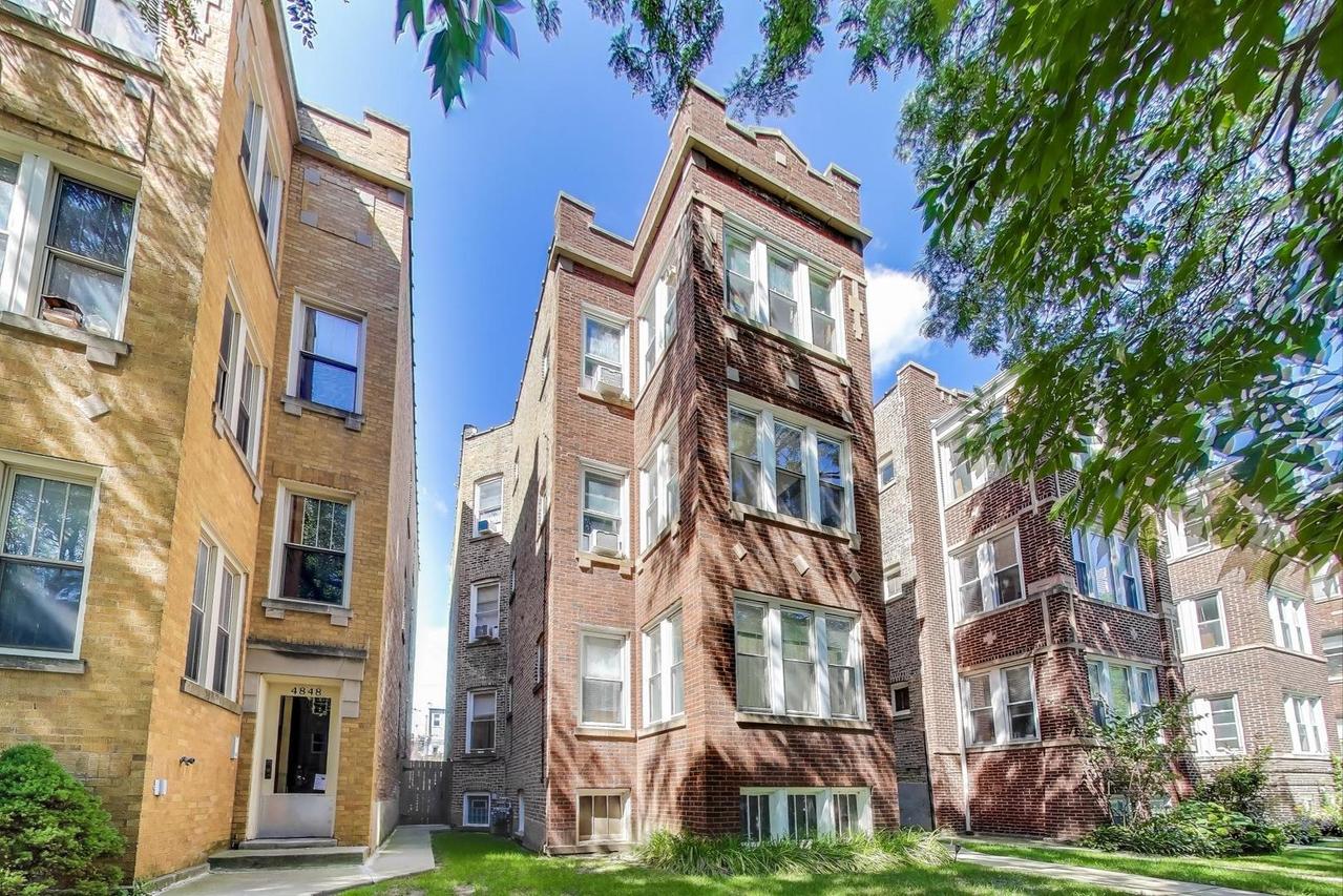 4850 N Rockwell St., Chicago, IL 60625