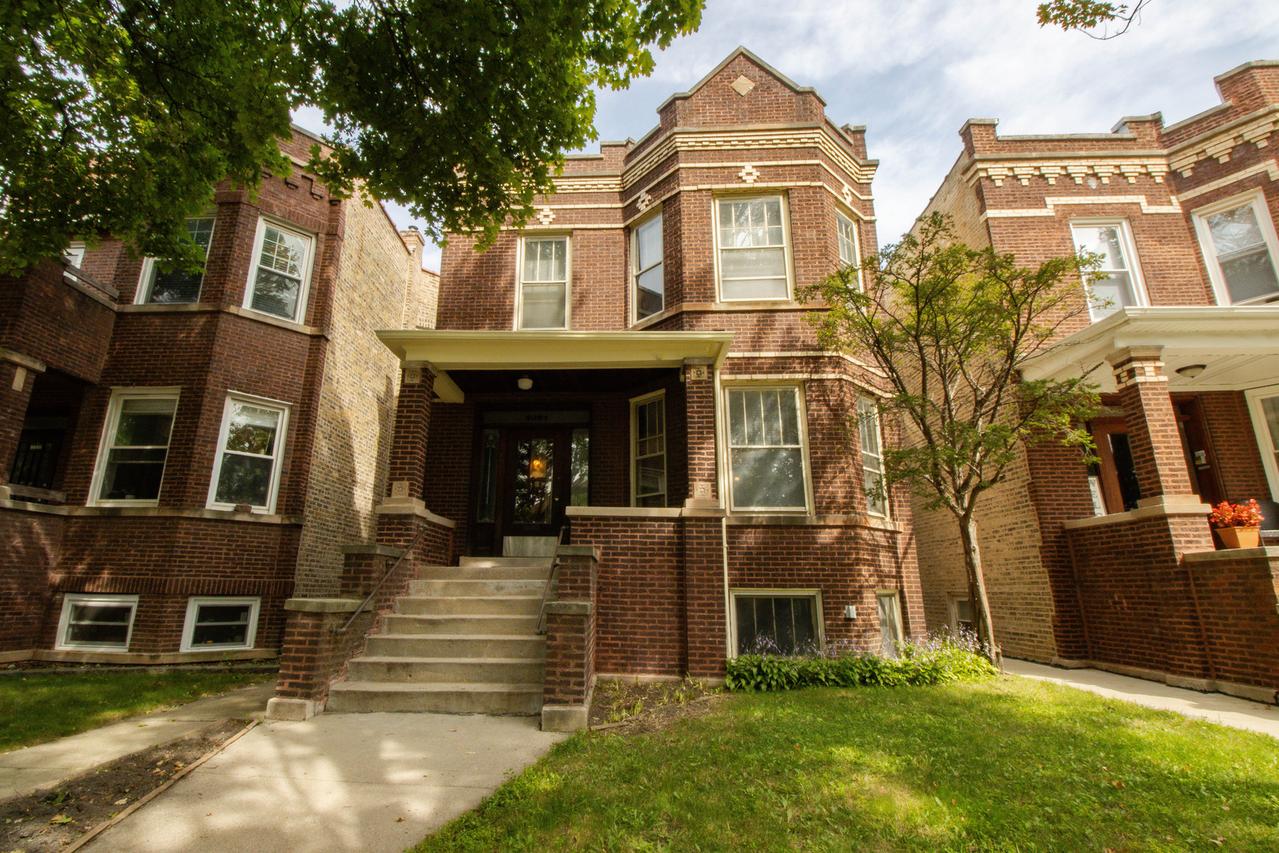 5054 W Hutchinson St., Chicago, IL 60641
