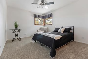 1811 N Aspen Dr., Mount Prospect, IL 60056