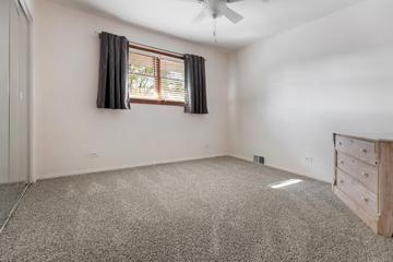 1811 N Aspen Dr., Mount Prospect, IL 60056