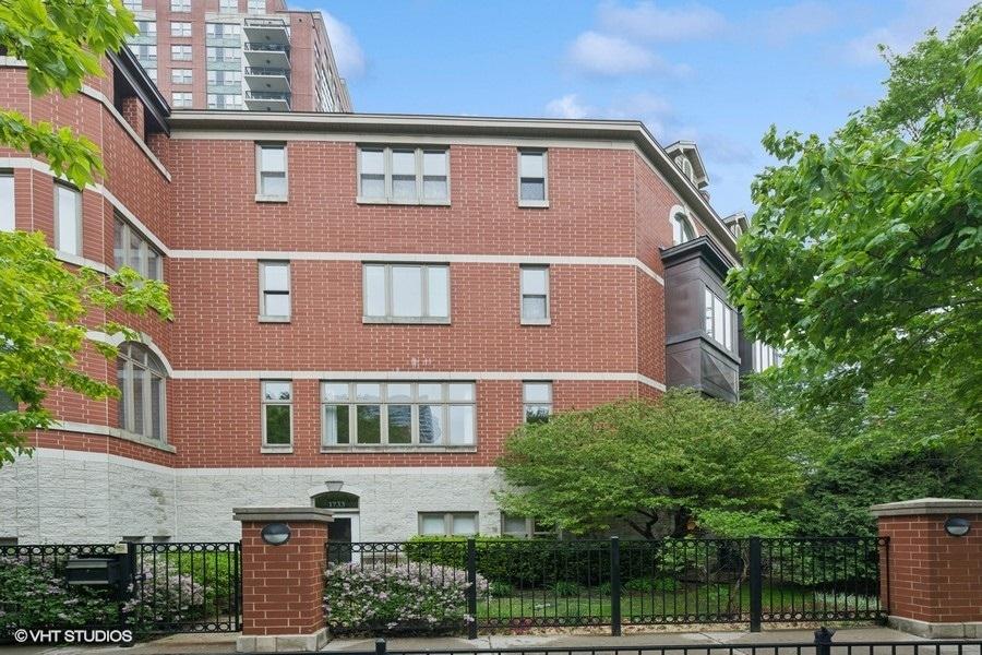 1733 S Prairie Ave., Chicago, IL 60616
