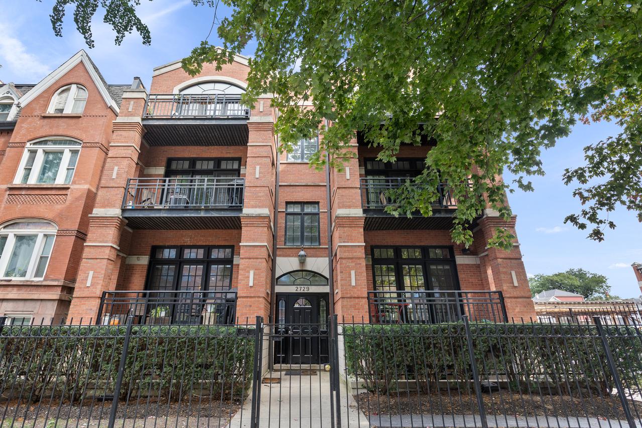 2729 N Sheffield Ave. #1S, Chicago, IL 60614