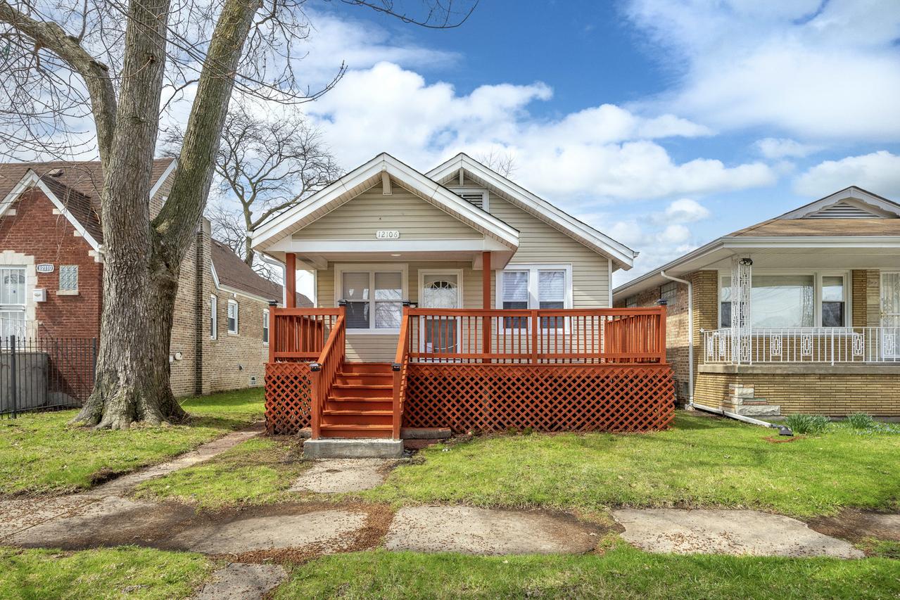 12106 S Emerald Ave., Chicago, IL 60628