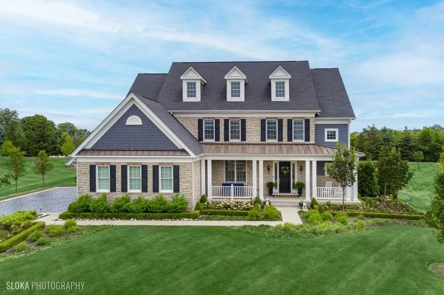 11 Acadia Dr., South Barrington, IL 60010