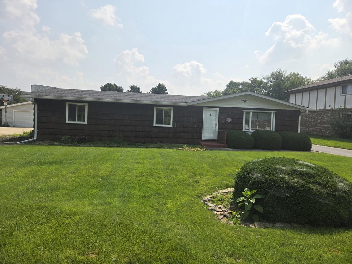 14819 S Penn Rd., Plainfield, IL 60544