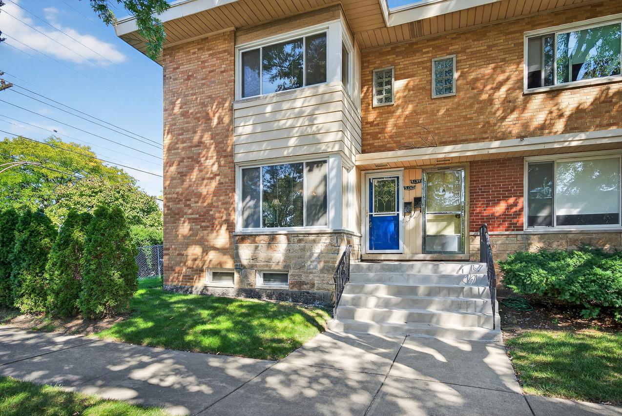 9161 Kilpatrick Ave., Skokie, IL 60076