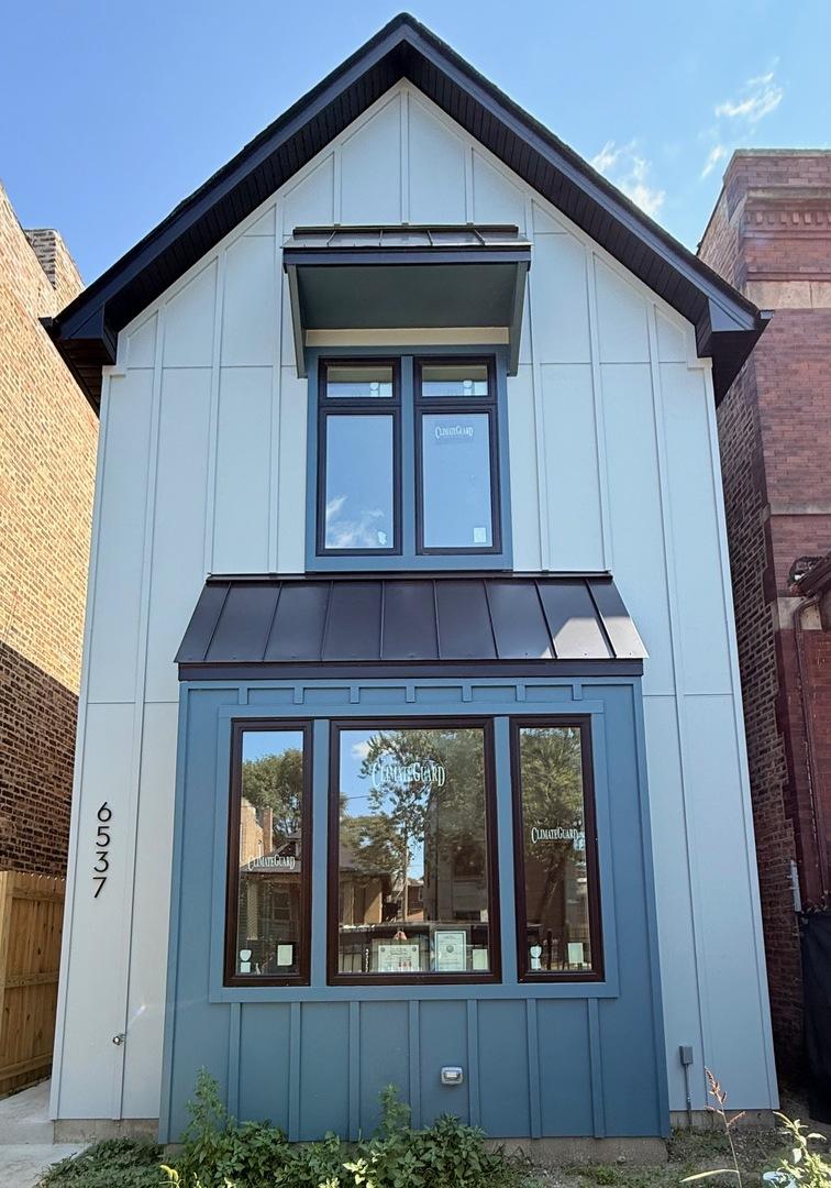 6537 S Rhodes Ave., Chicago, IL 60637