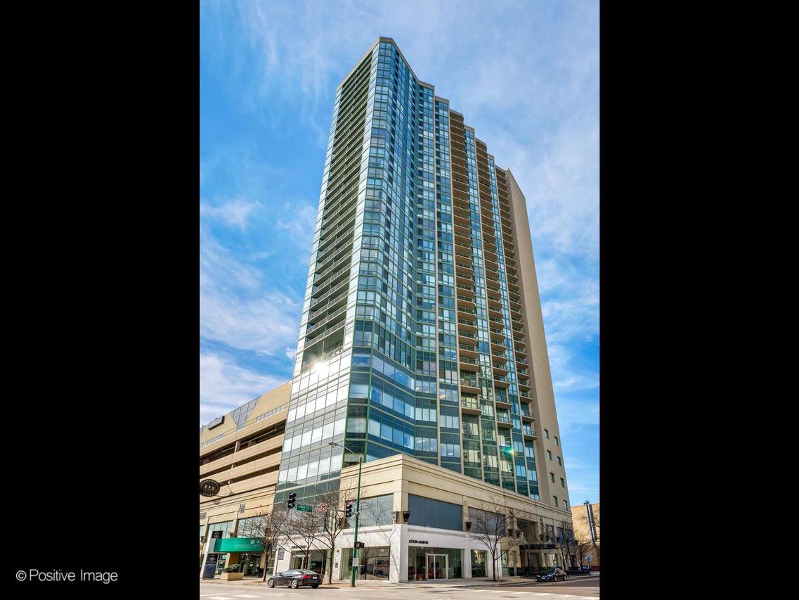 111 W Maple St. #3105, Chicago, IL 60610