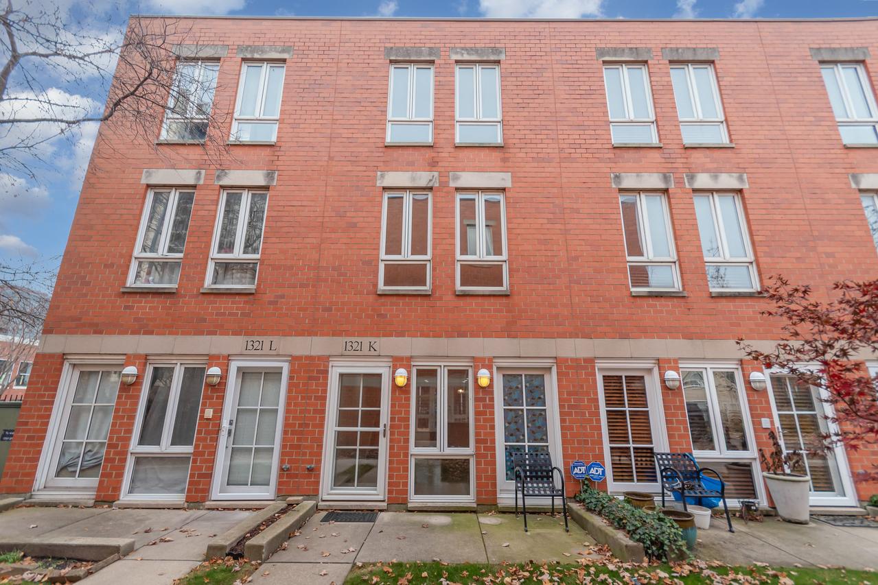 1321 S Plymouth Ct. #K, Chicago, IL 60605