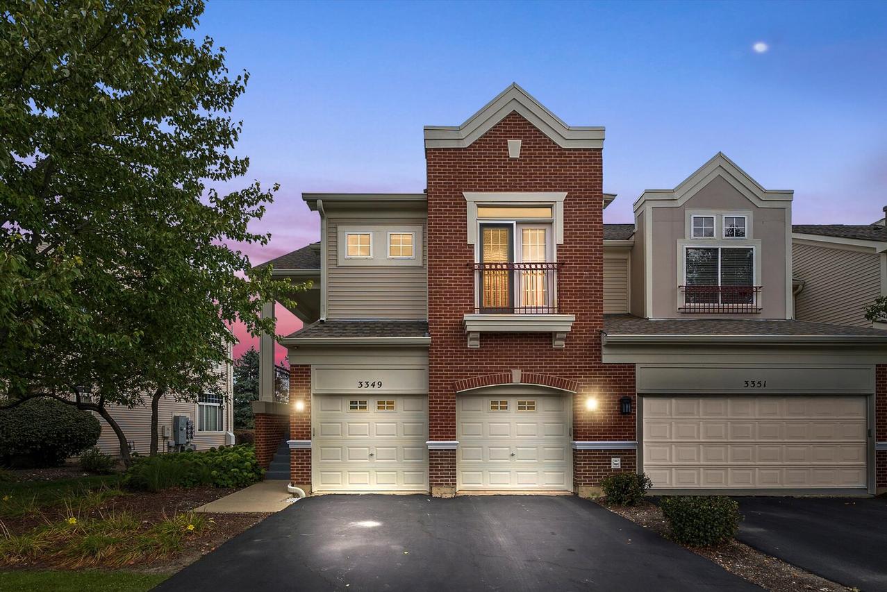 3349 Rosecroft Ln., Naperville, IL 60564