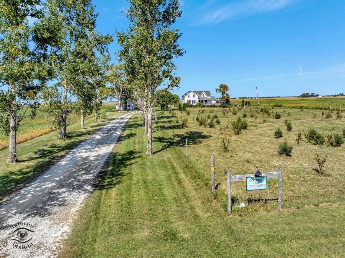 1258 E 2900 North Rd., Clifton, IL 60927