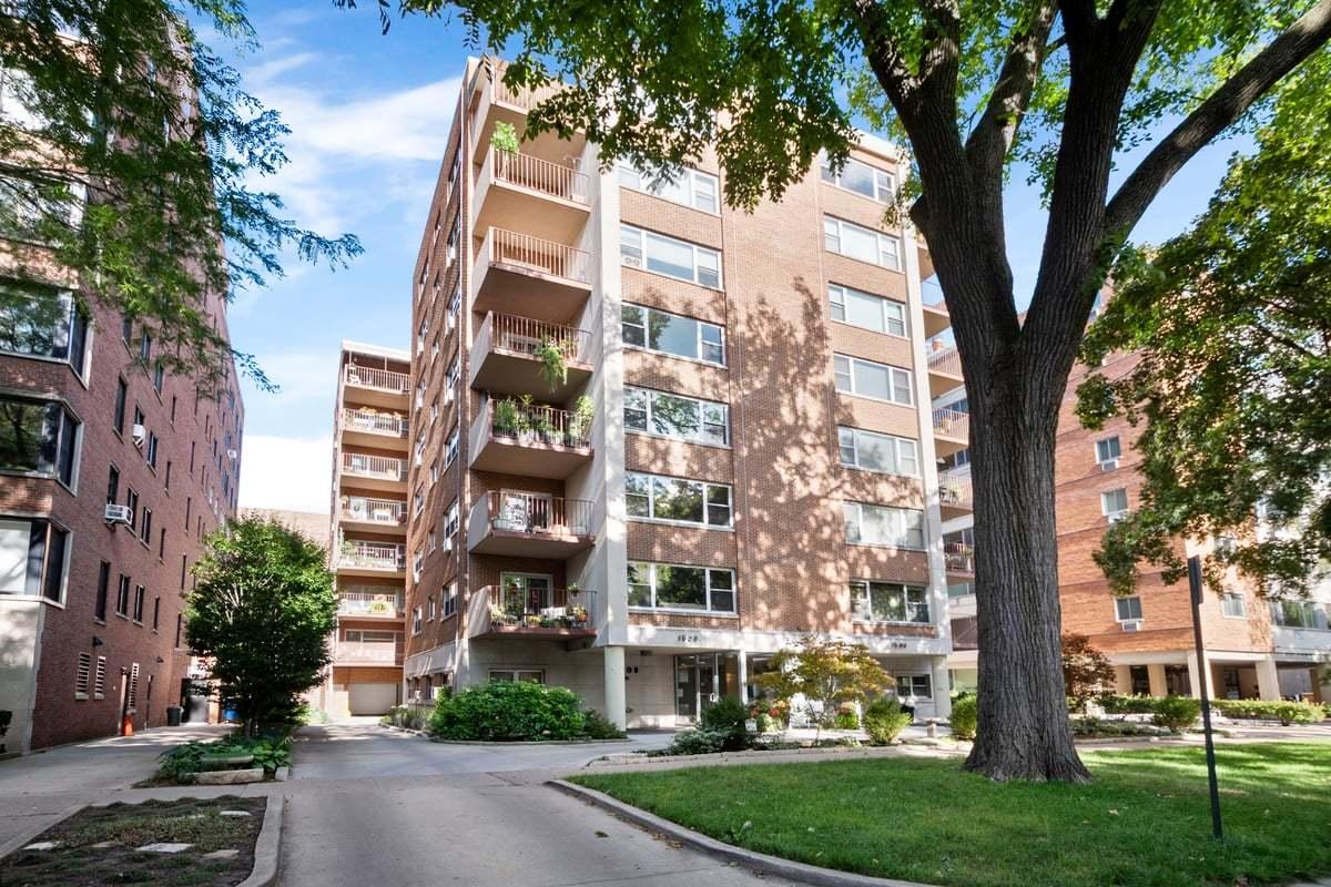 1508 Hinman Ave. #1A, Evanston, IL 60201