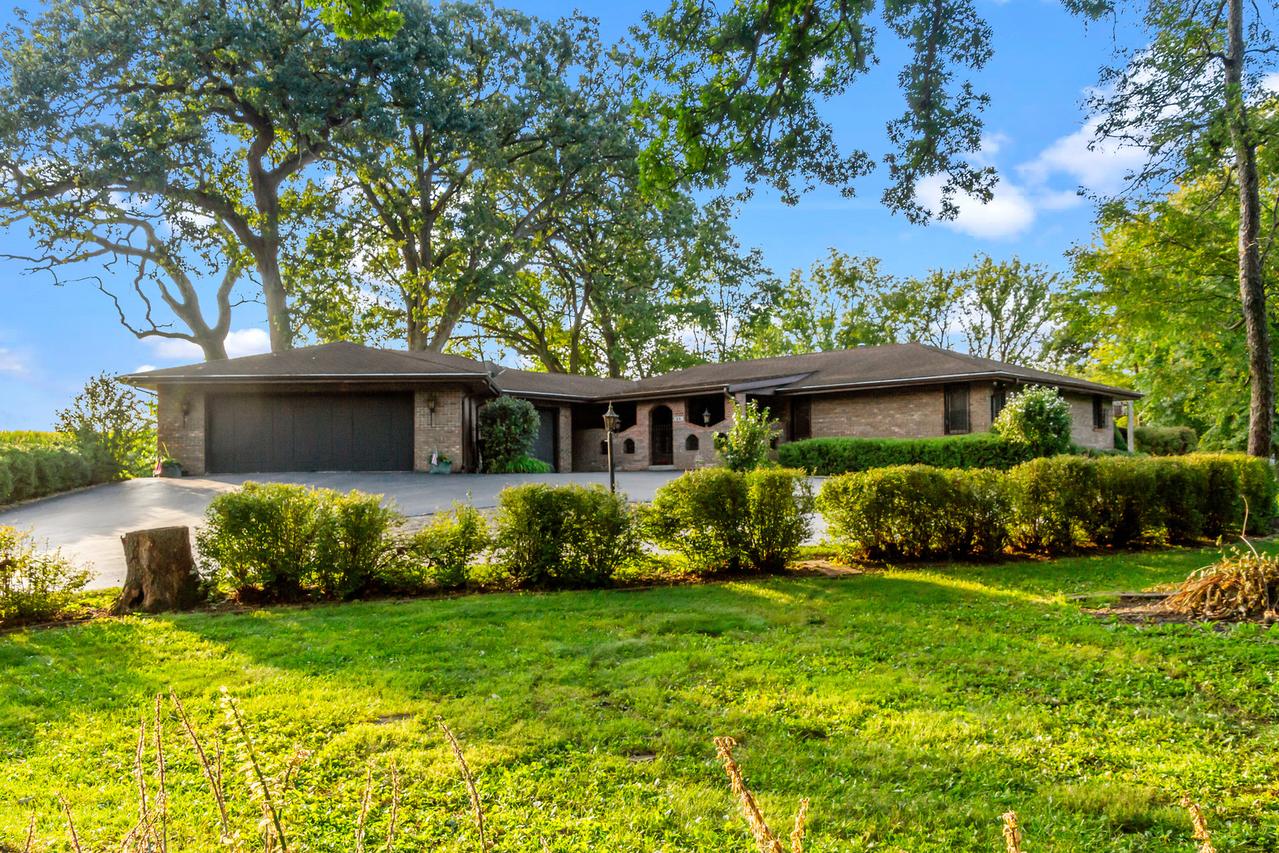 35 Reidwood Ln., Caledonia, IL 61011