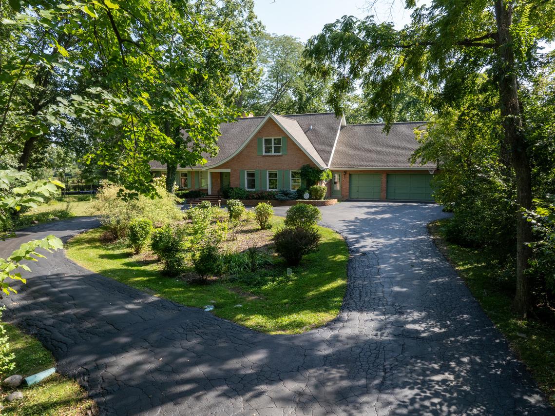 7 Old Hunt Rd., Northfield, IL 60093