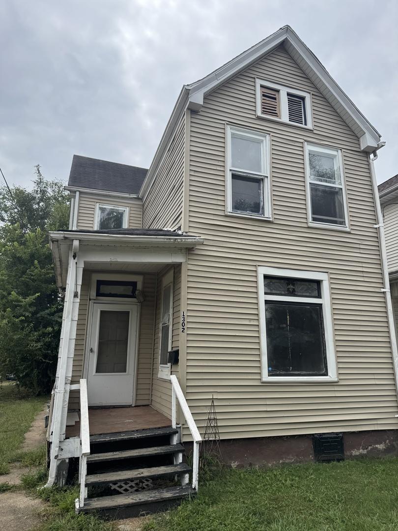 1302 W Butler St., Peoria, IL 61605