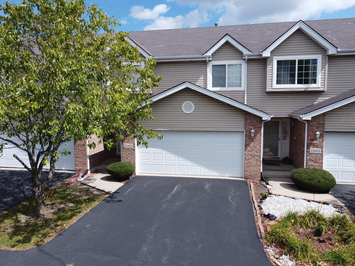 22403 Lakeshore Dr., Richton Park, IL 60471