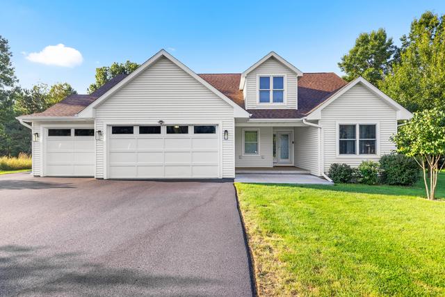 New Homes with Master Bedrooms on the 1st Floor in Thomson: September 6th to September 12th