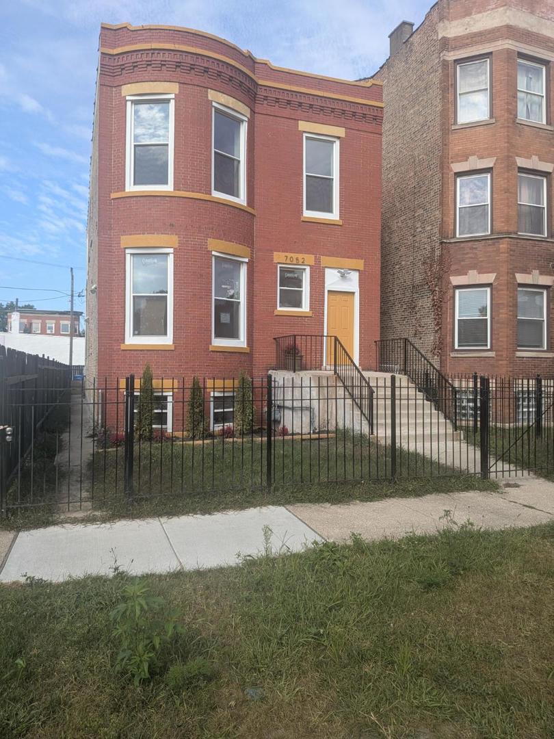 7052 S Normal Blvd., Chicago, IL 60621