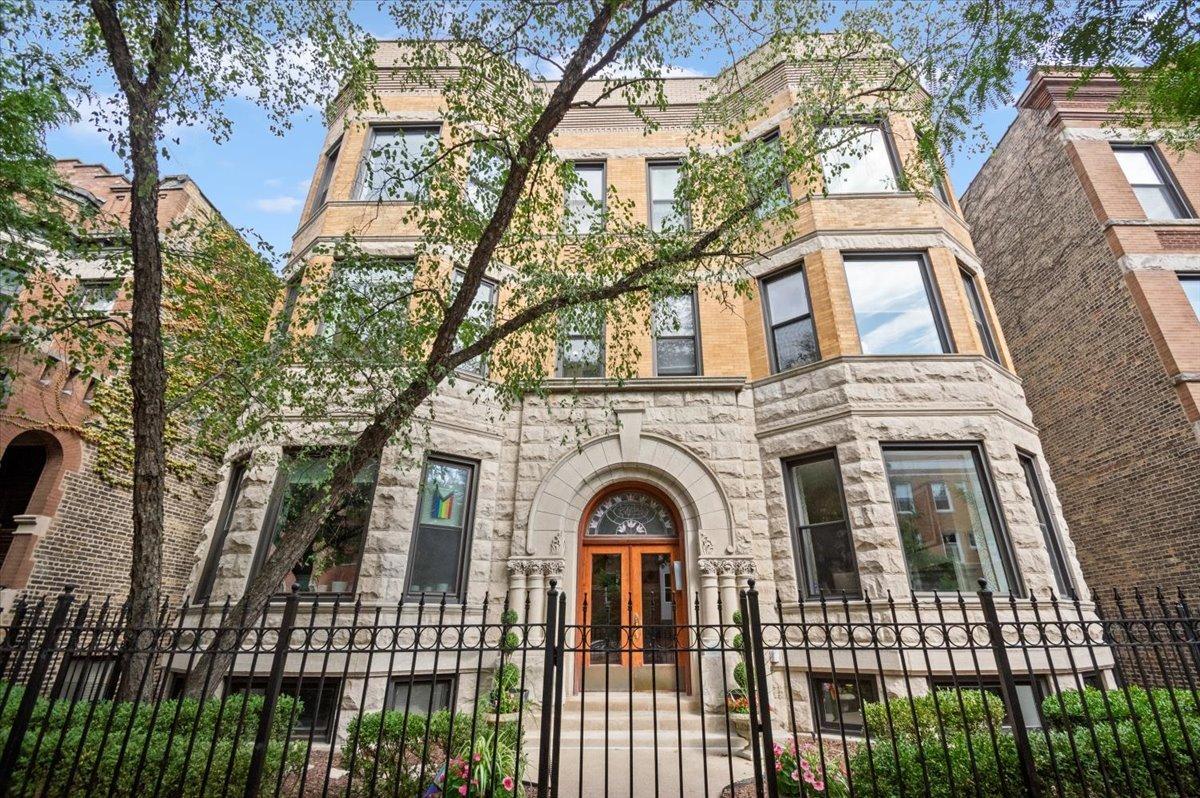 3519 N Sheffield Ave. #2N, Chicago, IL 60657