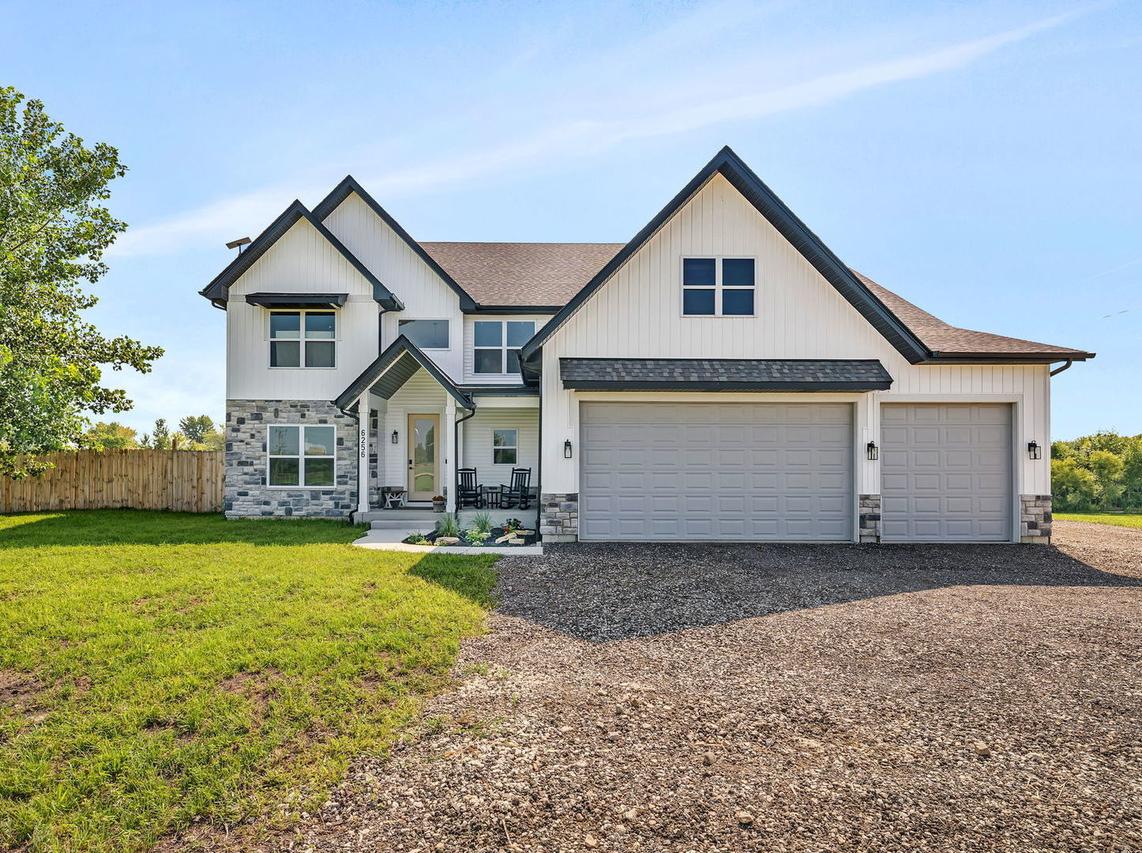 6256 N Dresden Rd., Morris, IL 60450