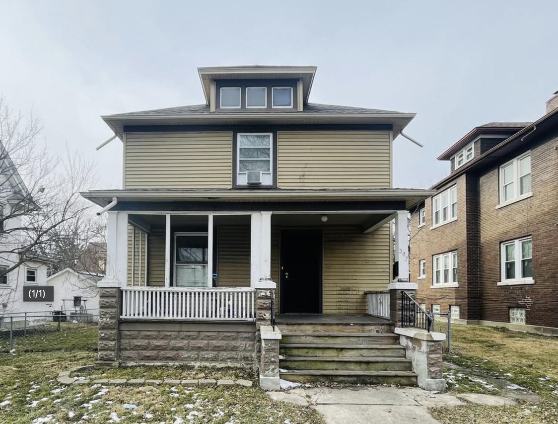 387 S Evergreen Ave., Kankakee, IL 60901