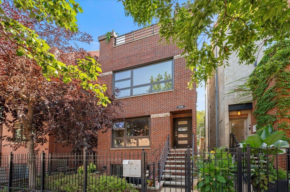 1725 N Sheffield Ave. #1, Chicago, IL 60614