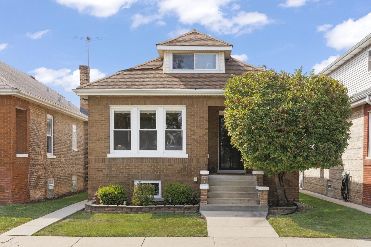 2636 Grove Ave., Berwyn, IL 60402