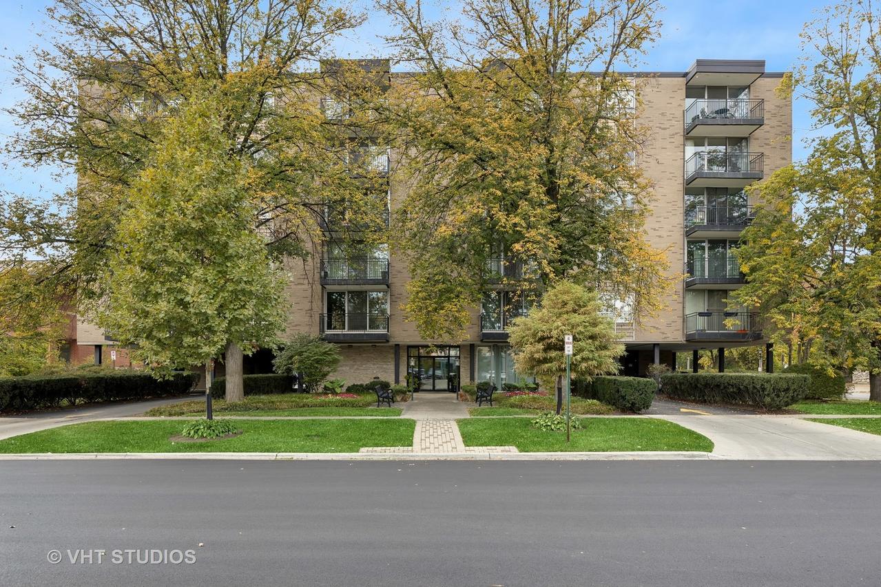 [Address Hidden by Seller], River Forest, IL 60305