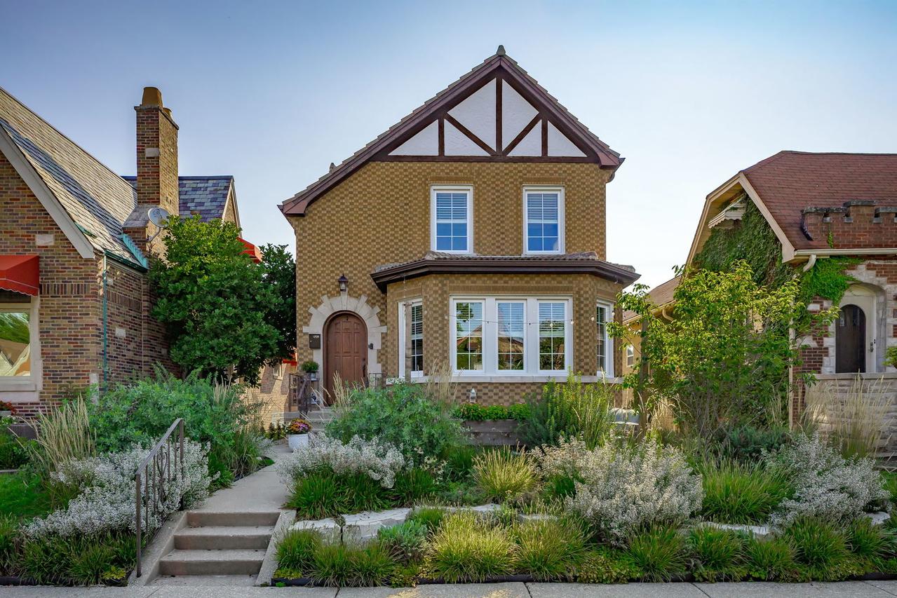 1709 N Newland Ave., Chicago, IL 60707