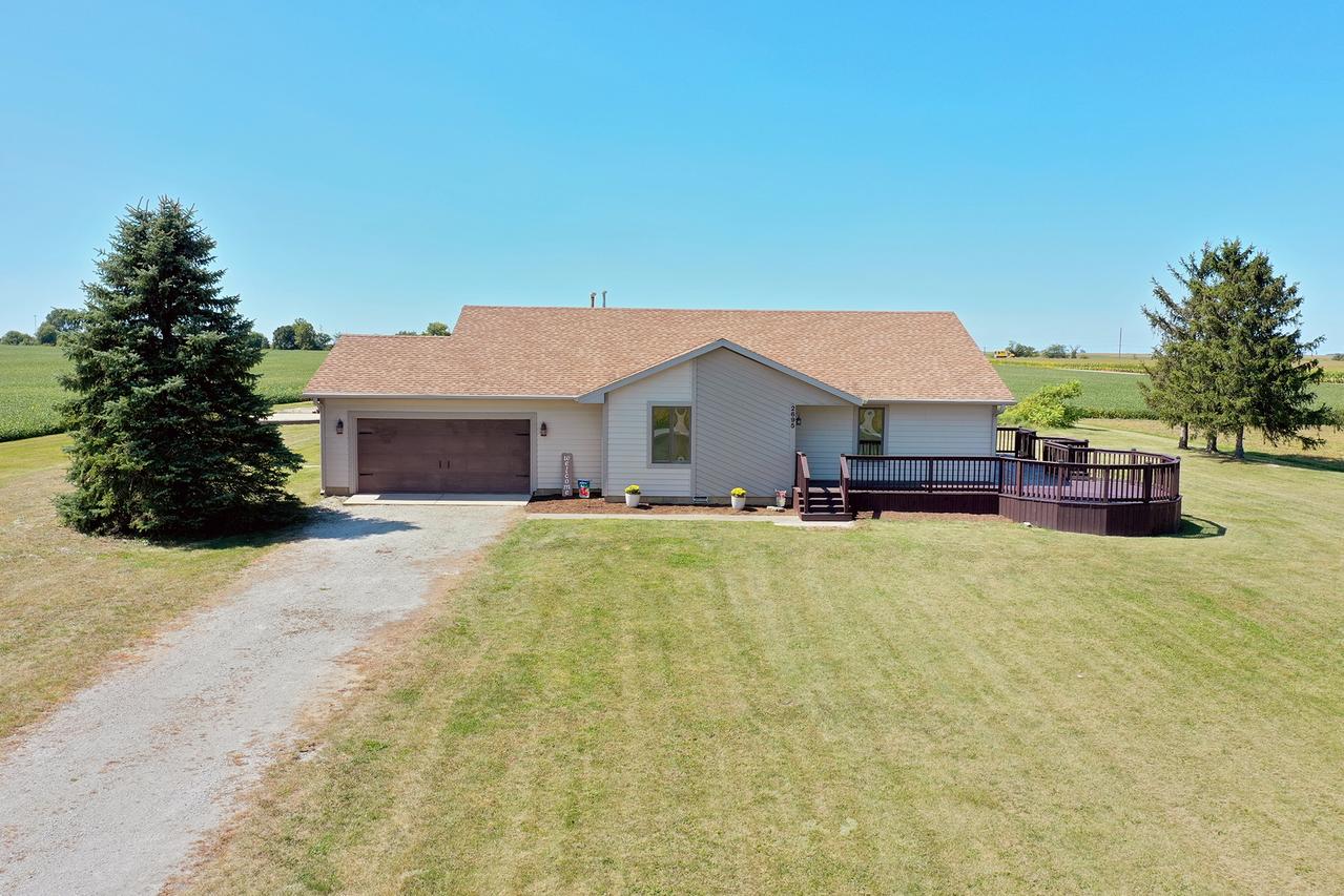 2695 N 1000 E Rd., Ashkum, IL 60911