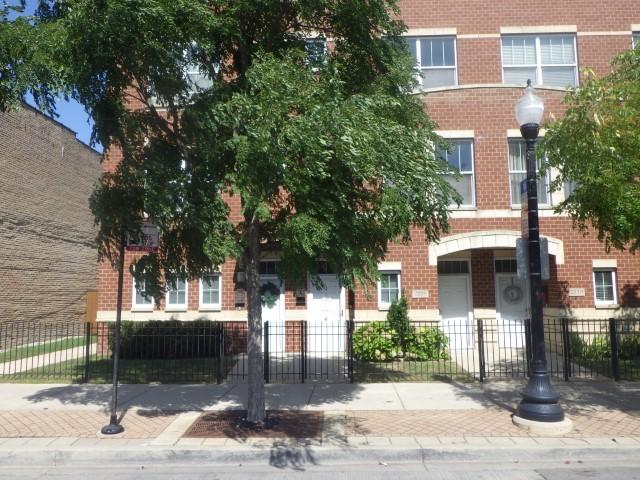 2306 E 71st St. #B, Chicago, IL 60649