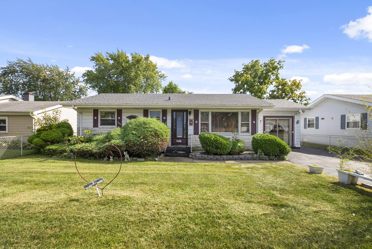 7837 W 82nd Pl., Bridgeview, IL 60455