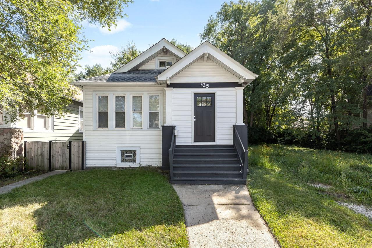 325 W 107th St., Chicago, IL 60628