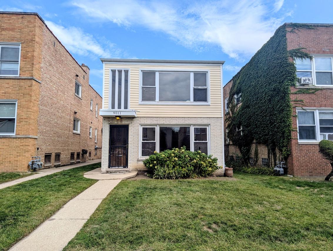 9011 Bronx Ave., Skokie, IL 60077