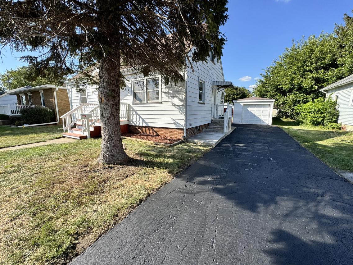 804 E 12th St., Streator, IL 61364