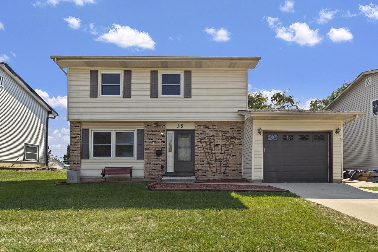25 W Wrightwood Ave., Glendale Heights, IL 60139