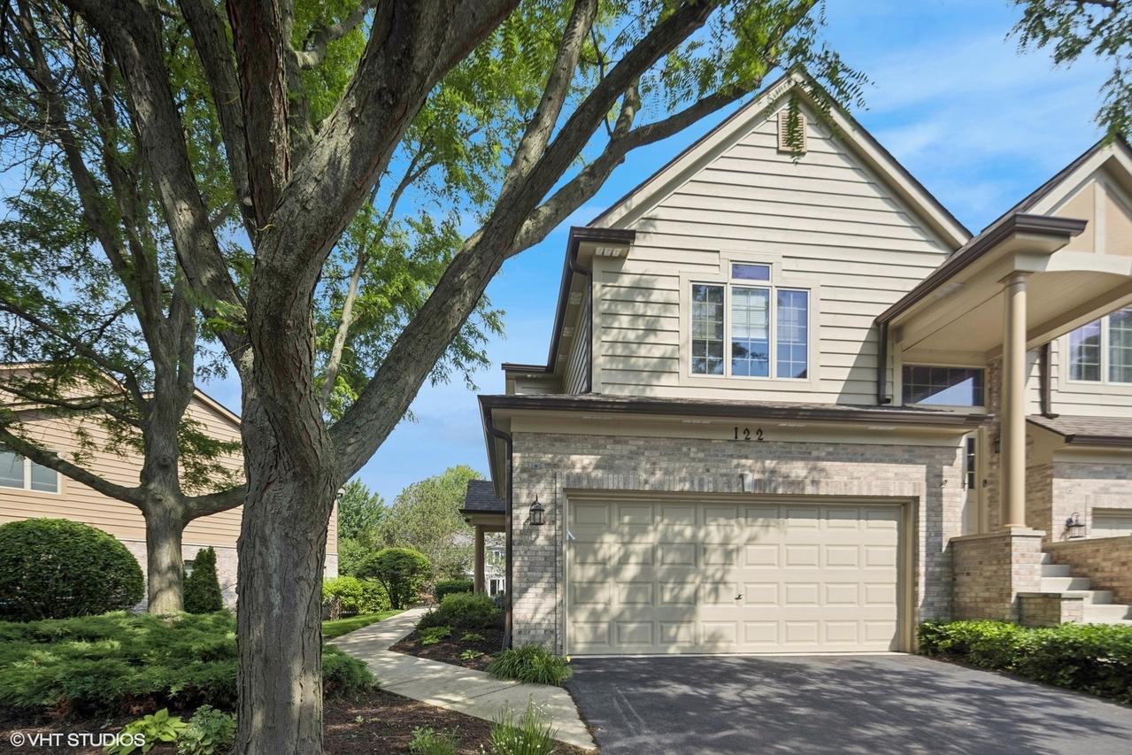 122 Santa Fe Ln., Willow Springs, IL 60480