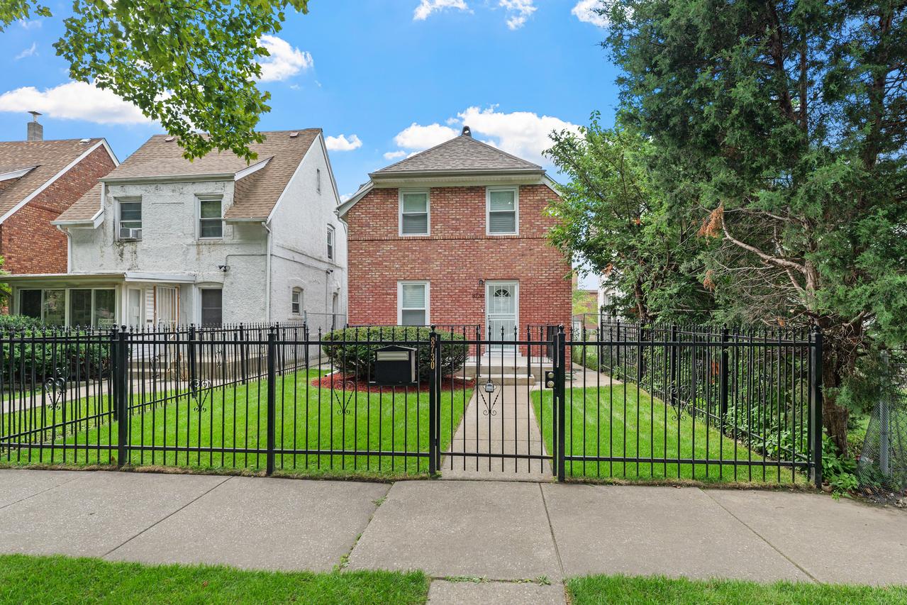 8730 S Wabash Ave., Chicago, IL 60619