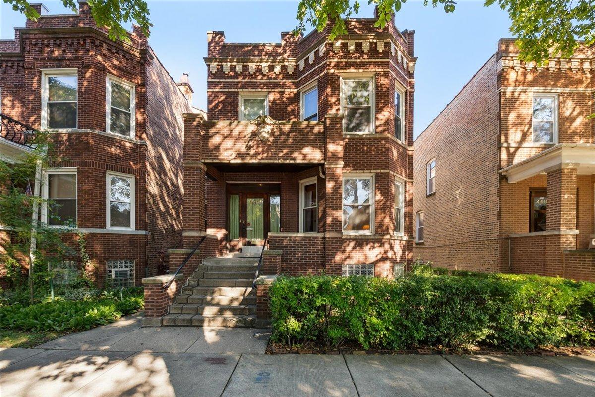 4419 N Bernard St., Chicago, IL 60625