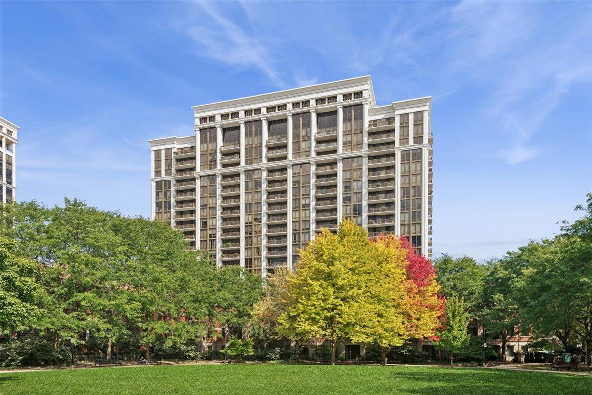 [Address Hidden by Seller], Chicago, IL 60605