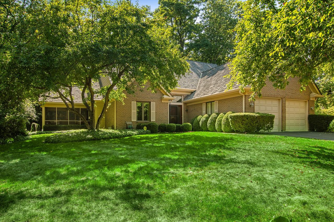 4612 Forest Way Cir., Long Grove, IL 60047
