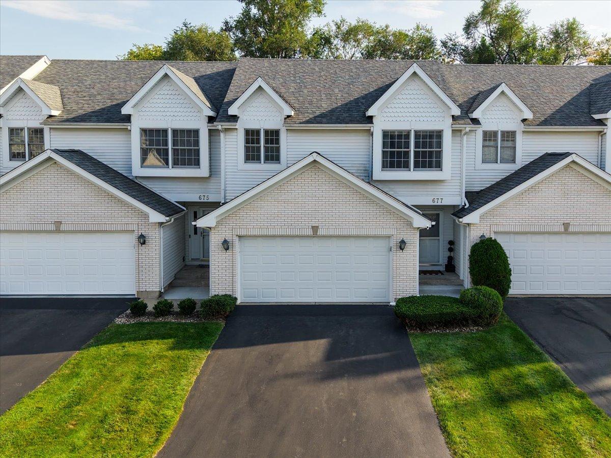 677 Barlina Rd., Crystal Lake, IL 60014