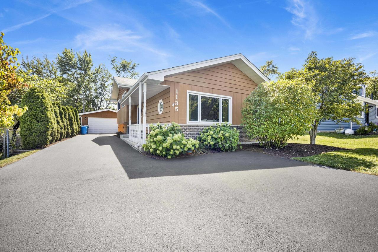 1135 Carol St., Downers Grove, IL 60516