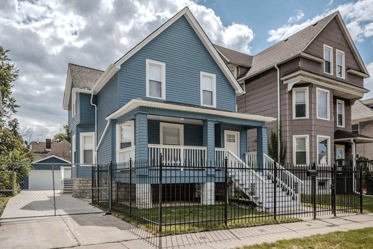 5927 W Erie St., Chicago, IL 60644