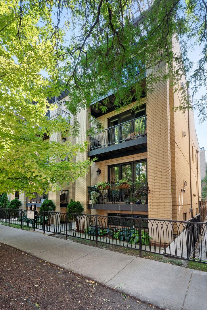 2219 W Wabansia Ave. #3, Chicago, IL 60647