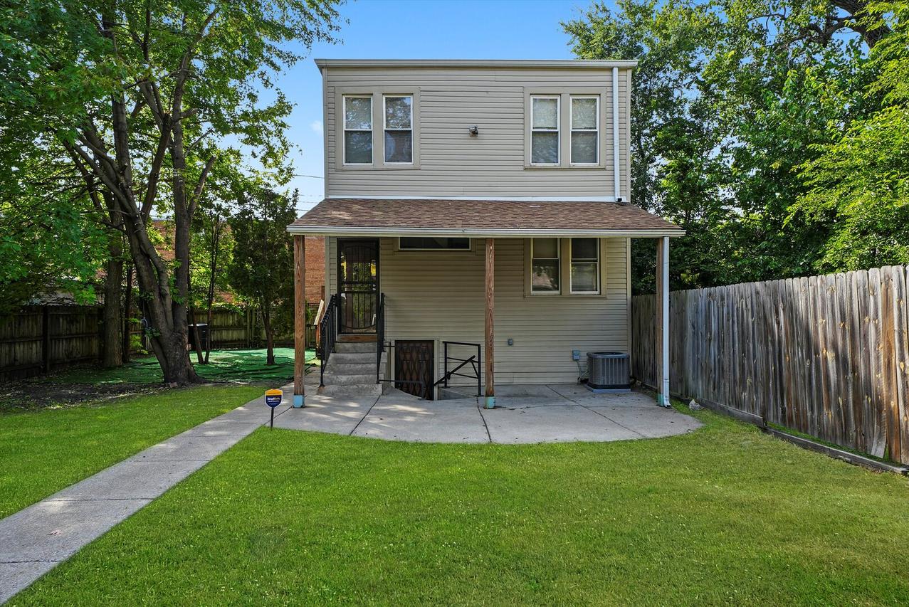 6540 S Vernon Ave., Chicago, IL 60637