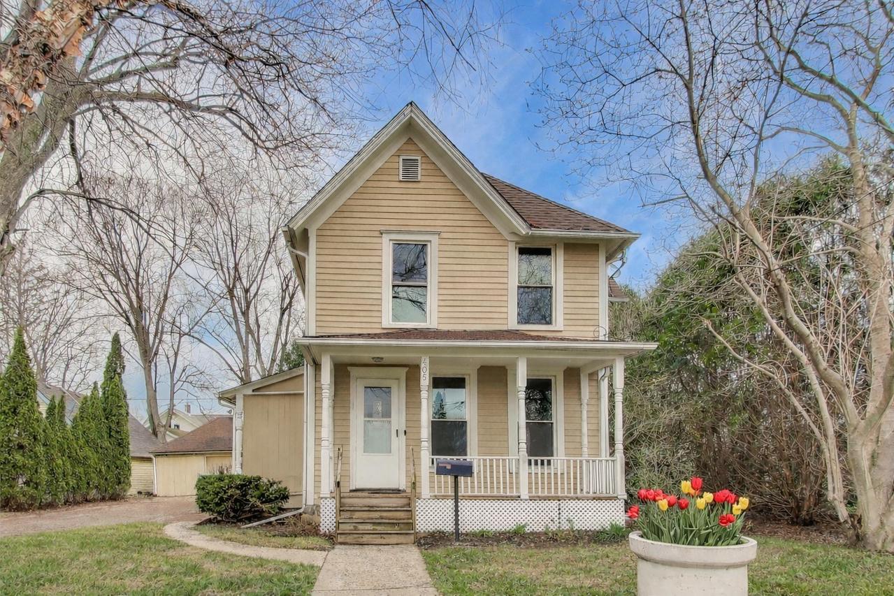 405 W Brown St., Harvard, IL 60033