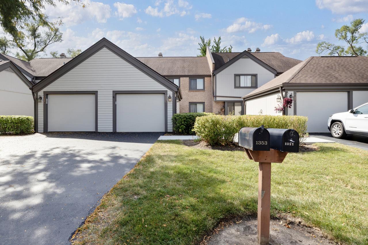1357 Bristol Ln., Buffalo Grove, IL 60089